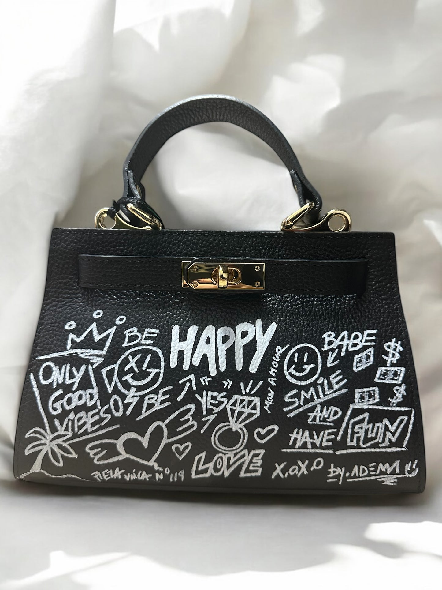 J. « HAPPY » - Petit model