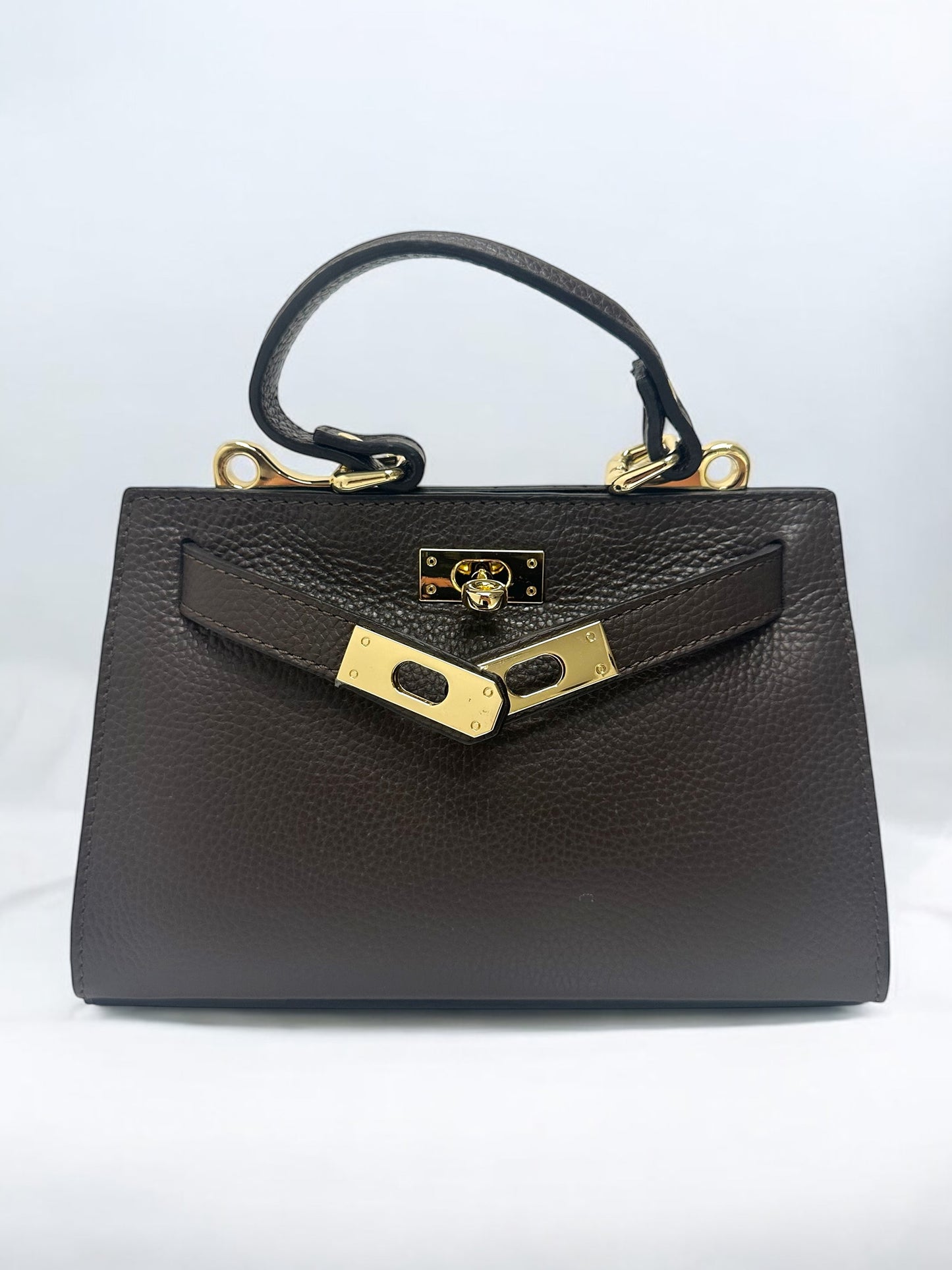 Y. SAC PETIT MODEL