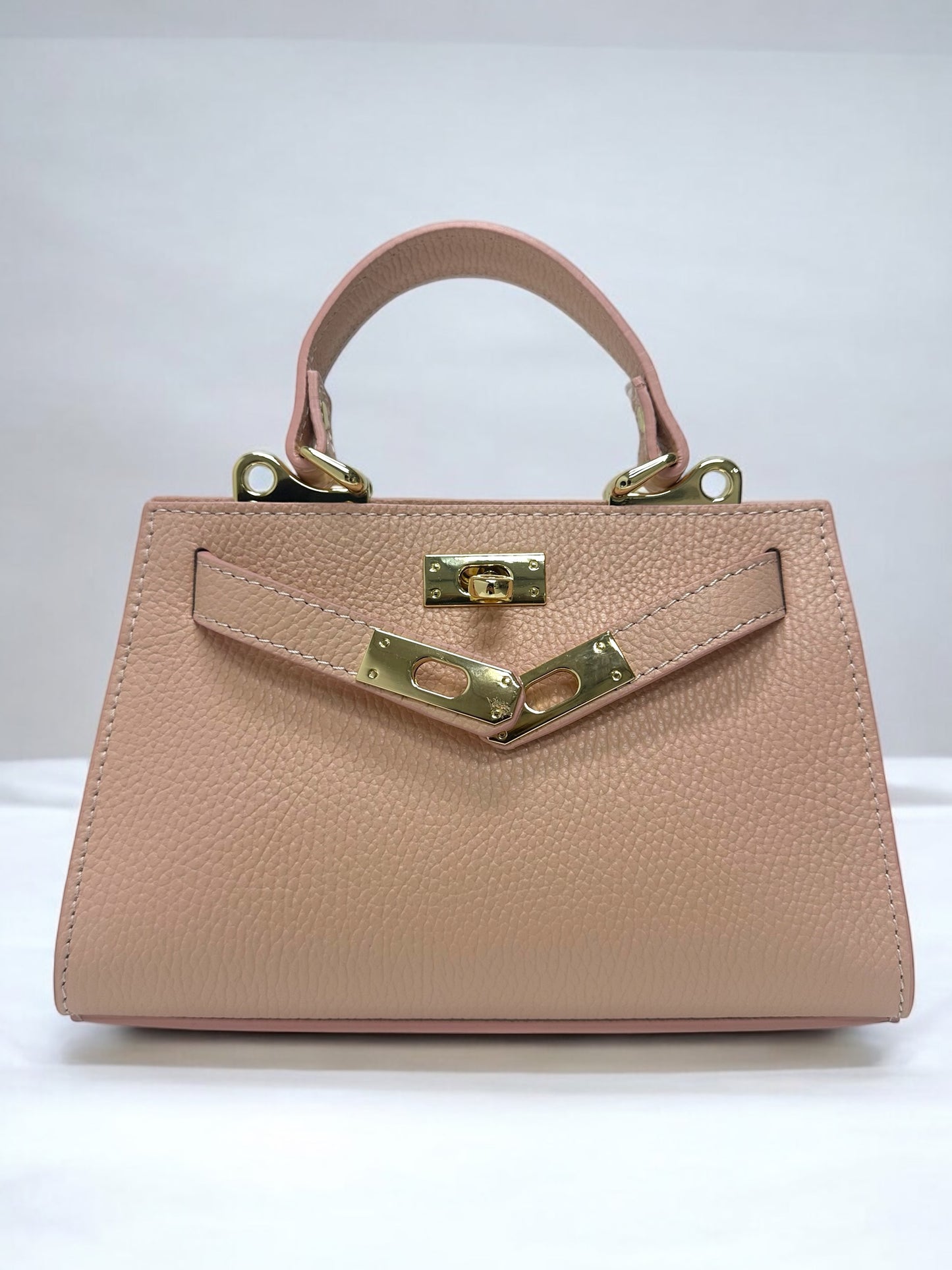 Y. SAC PETIT MODEL